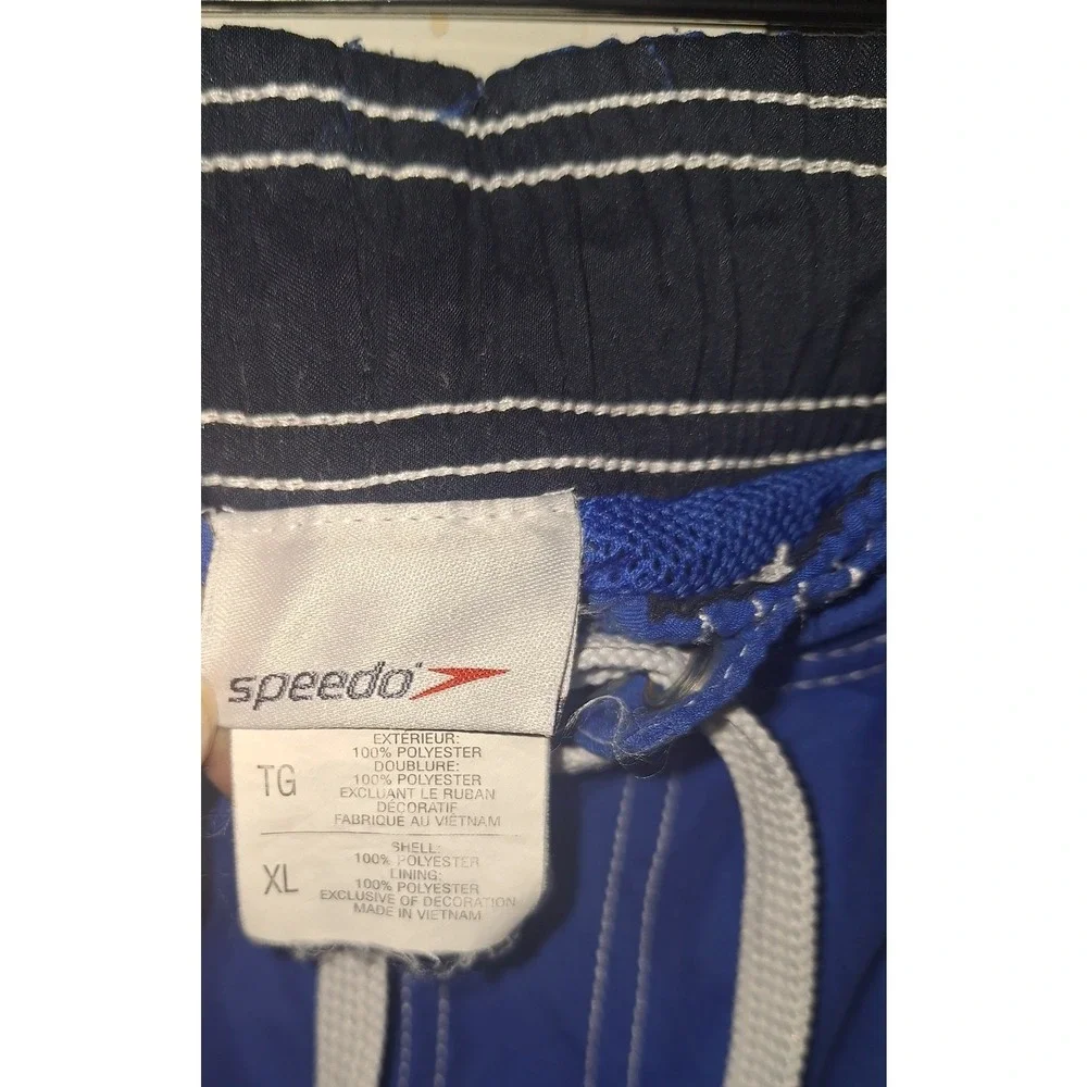 Speedo men size